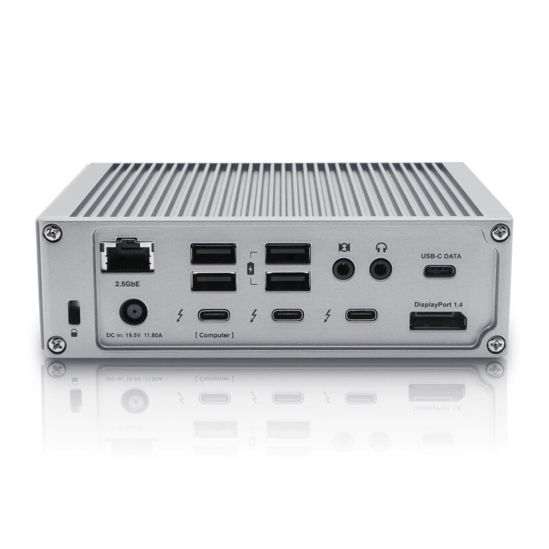 TS4_Horizontal-USB-Ports CalDigit TS4 - rear ports side
