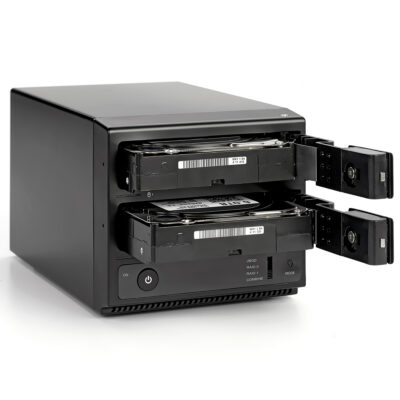 Oyen Digital Mobius 2C RAID - open doors 2 x 3.5" HDD