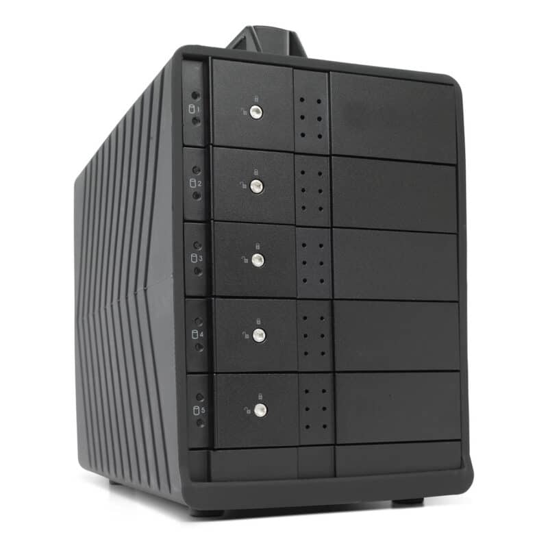 Fortis_USB4_hero2 Fortis USB4 40GB/s 5-Bay RAID
