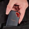 SanDisk_Extreme_Portable_SSD_v3-lifestyle1